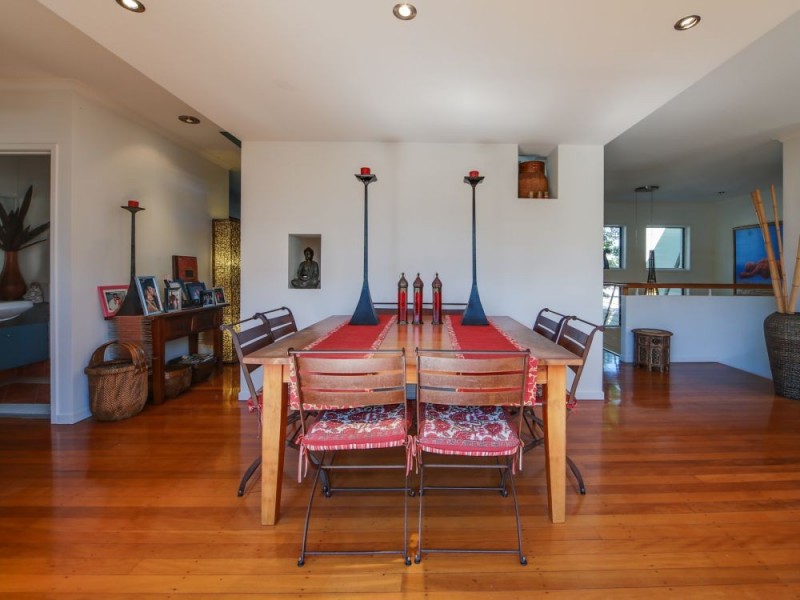 2/55 Cronin Avenue, Main Beach QLD 4217