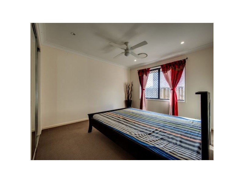 93 Parkwood Drive, Forest Lake QLD 4078