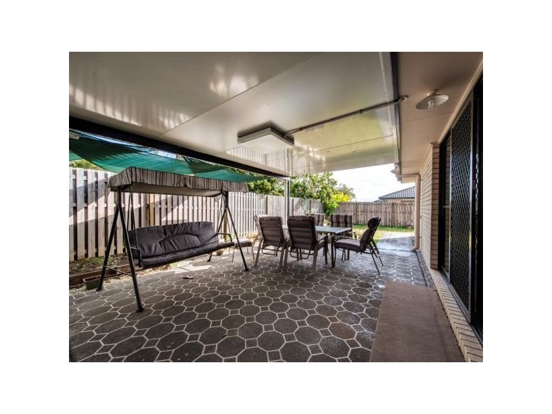 93 Parkwood Drive, Forest Lake QLD 4078