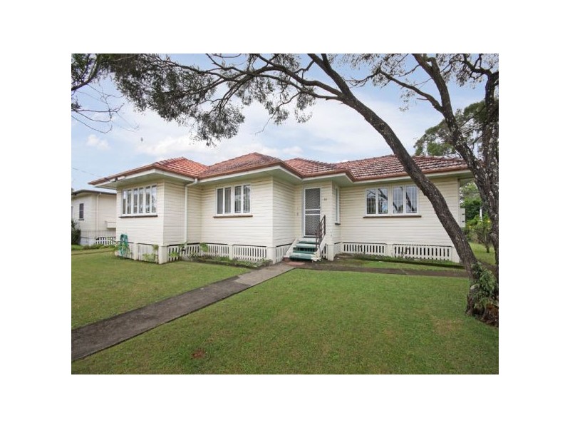 33 Biarra Street, Deagon QLD 4017