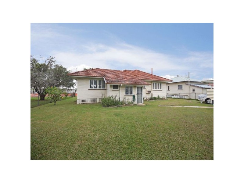 33 Biarra Street, Deagon QLD 4017