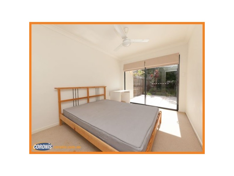 8/35 Norman Street, Annerley QLD 4103