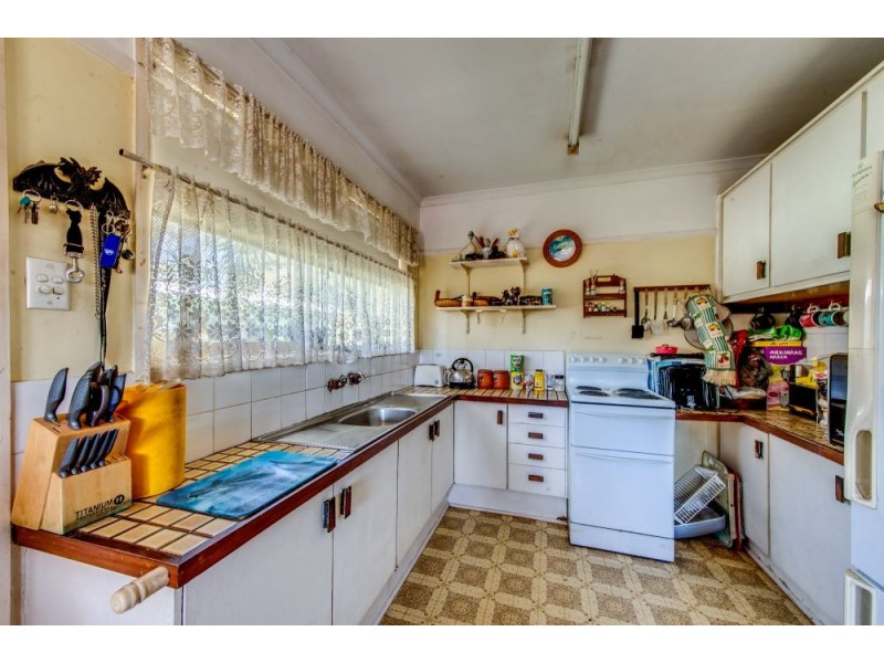 14 Luck Street, Slacks Creek QLD 4127