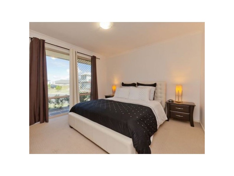 30 Miers Crescent, Murrumba Downs QLD 4503