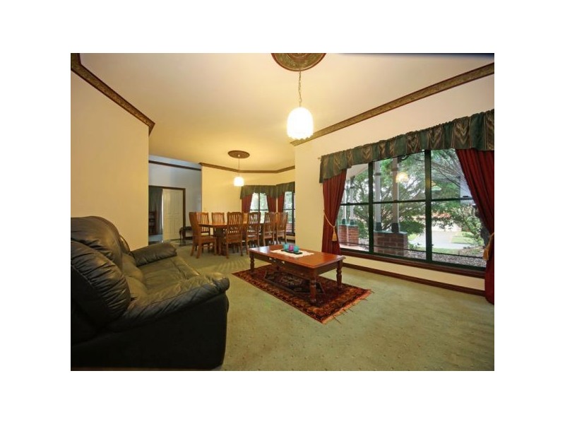 22 Castle Hill Drive, Murrumba Downs QLD 4503