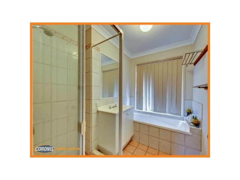 77 Brooklands Circuit, Forest Lake QLD 4078