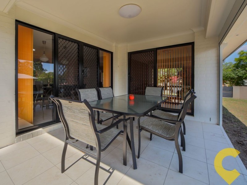 1 Tropical Drive, Forest Lake QLD 4078