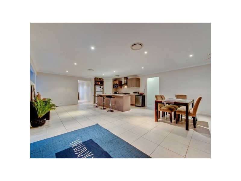 55 Juniper Street, Heathwood QLD 4110