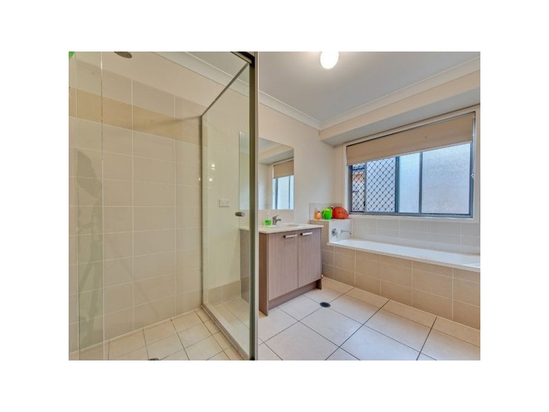 55 Juniper Street, Heathwood QLD 4110