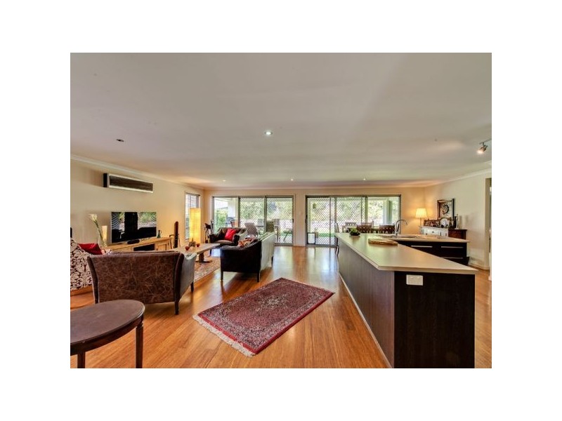 45 Hawthorne Street, Forest Lake QLD 4078