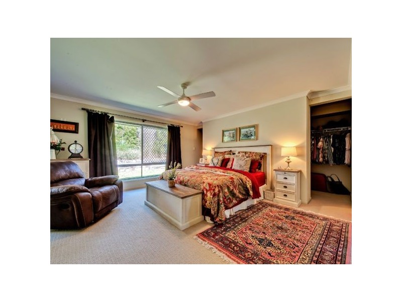 45 Hawthorne Street, Forest Lake QLD 4078