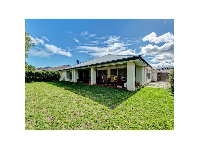 45 Hawthorne Street, Forest Lake QLD 4078