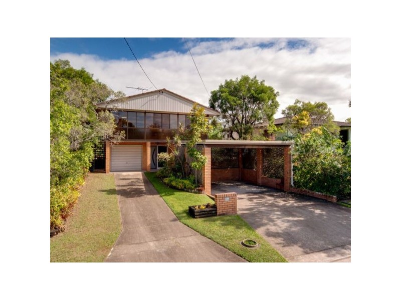 11 Tabulam Drive, Ferny Hills QLD 4055