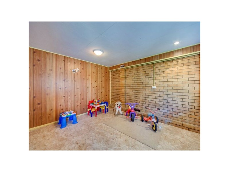 11 Tabulam Drive, Ferny Hills QLD 4055