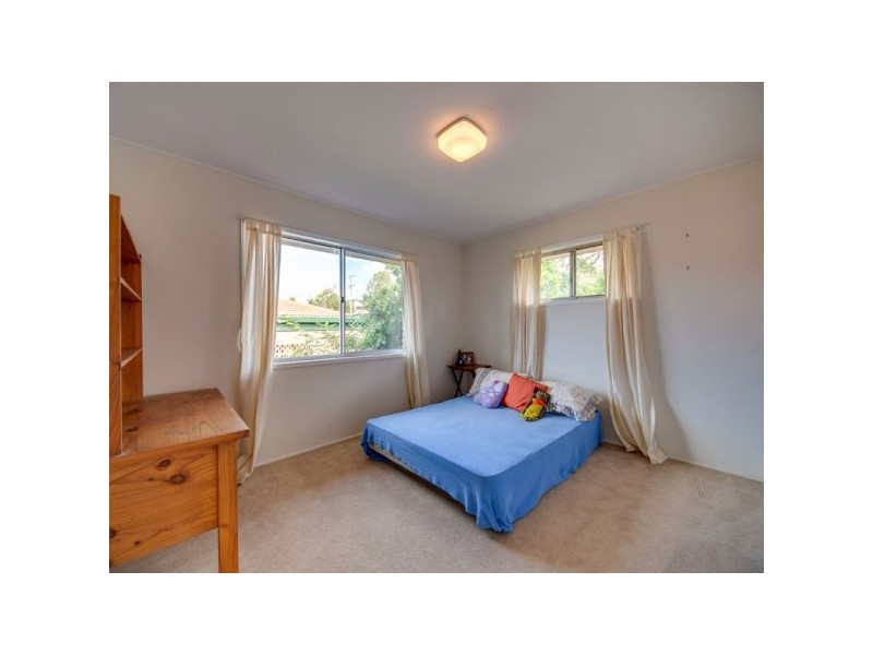 11 Tabulam Drive, Ferny Hills QLD 4055