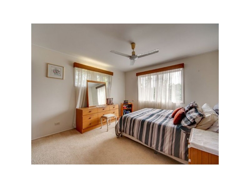 11 Tabulam Drive, Ferny Hills QLD 4055