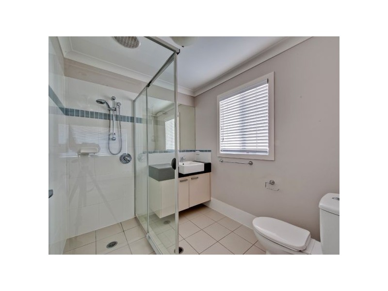 3 Boronia Court, Springfield Lakes QLD 4300