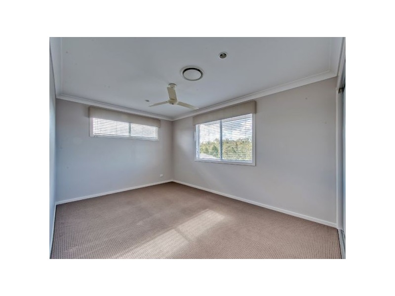 3 Boronia Court, Springfield Lakes QLD 4300