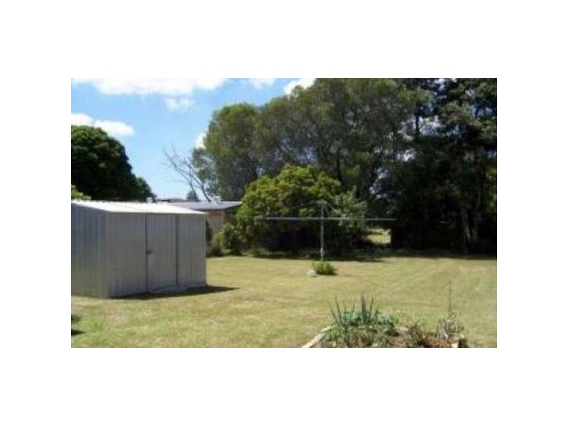 24 The Crescent, Kallangur QLD 4503