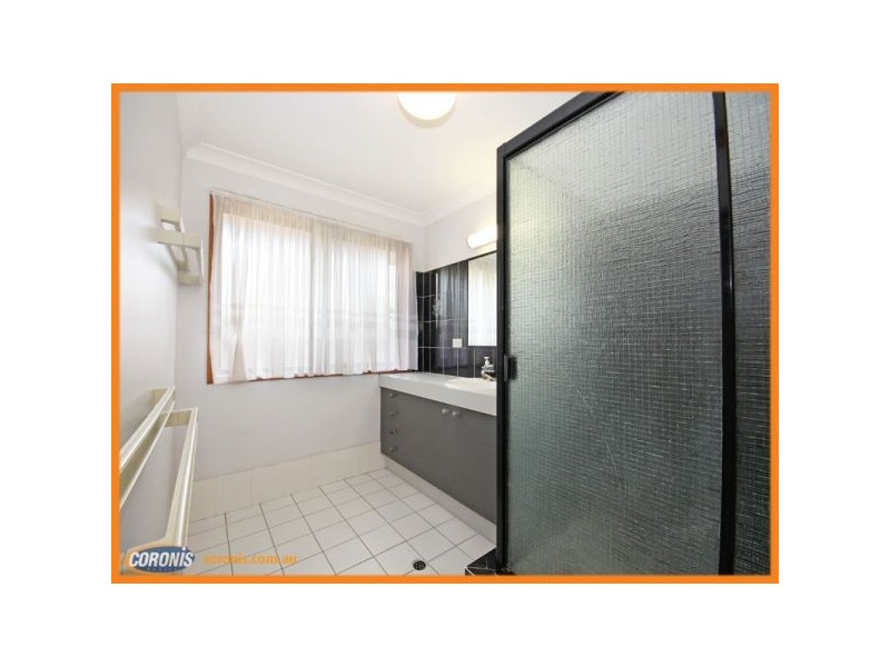 10 Streeton Court, Morayfield QLD 4506