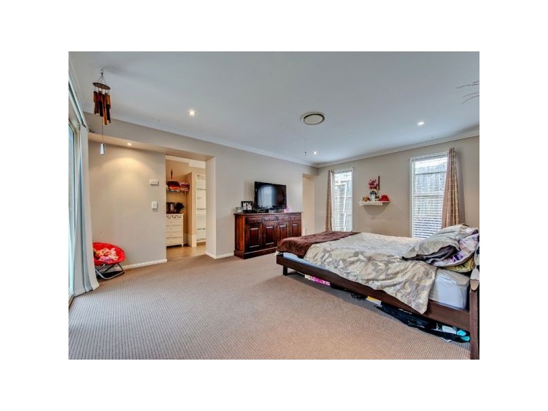 72 Admiral Crescent, Springfield Lakes QLD 4300