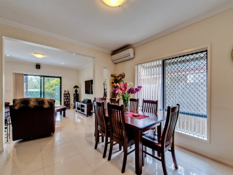 70 Sanctuary Drive, Forest Lake QLD 4078