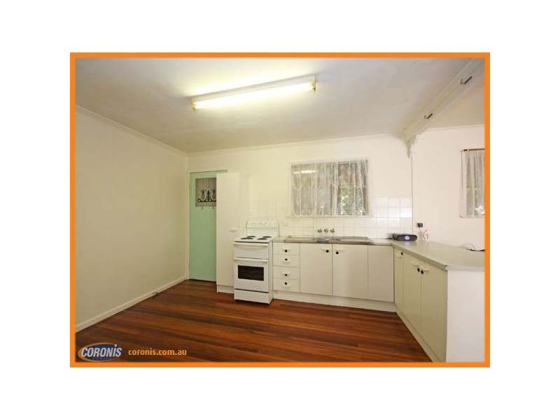 172 School Road, Kallangur QLD 4503