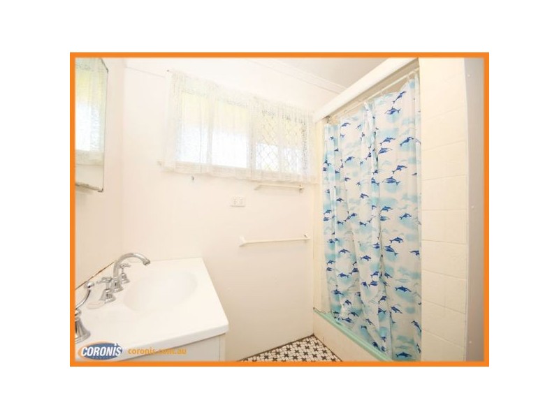 172 School Road, Kallangur QLD 4503