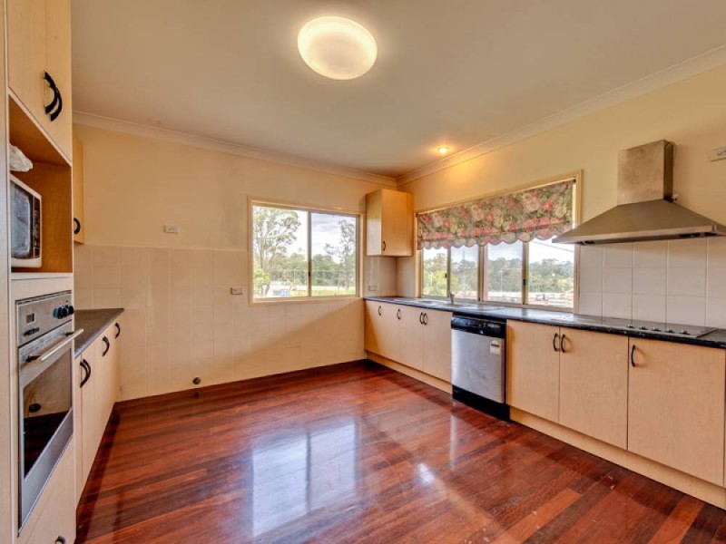 95 School Road, Rochedale QLD 4123