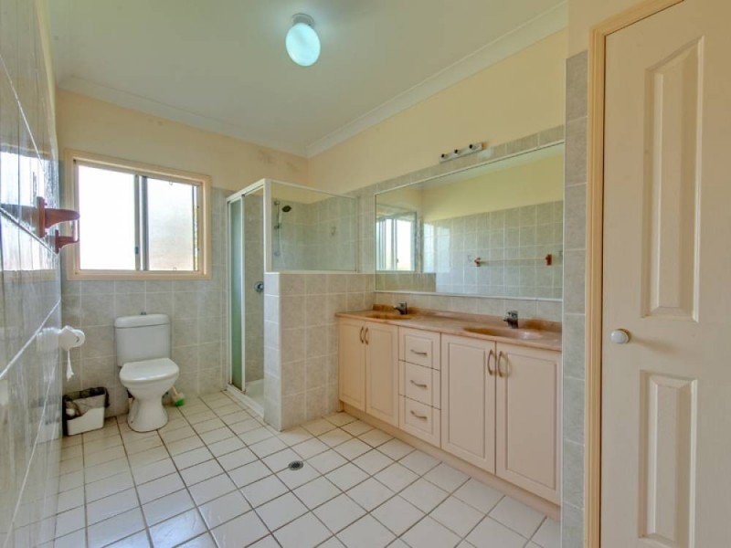 95 School Road, Rochedale QLD 4123