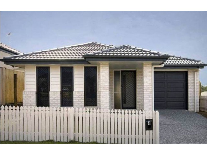 4 Daintree Place, Springfield Lakes QLD 4300