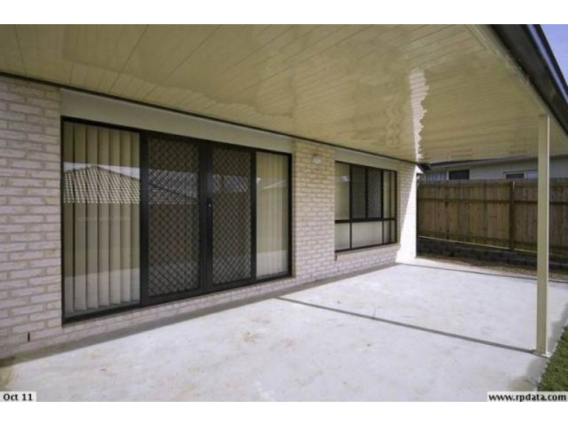 4 Daintree Place, Springfield Lakes QLD 4300