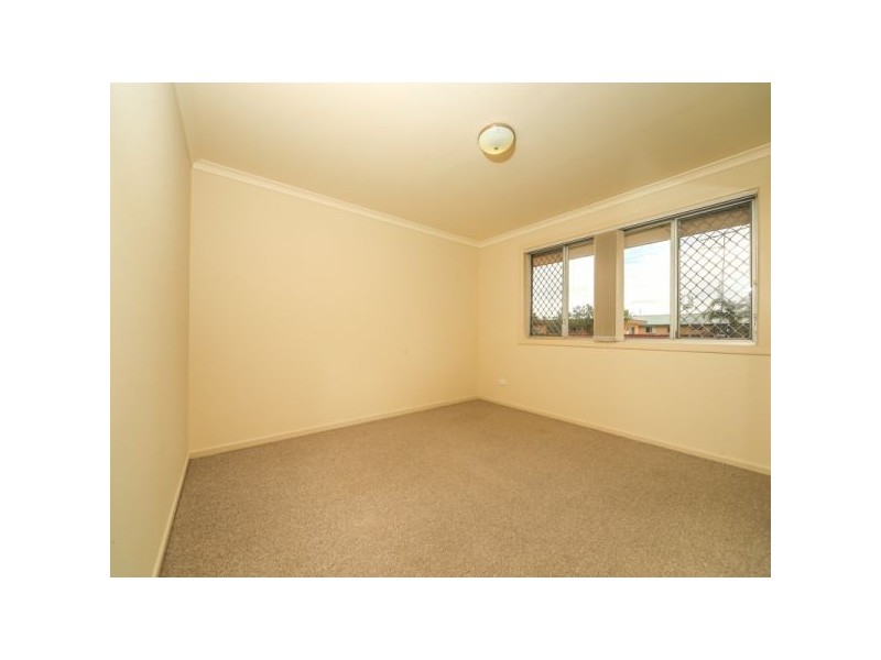 8/33 Middle Street, Labrador QLD 4215