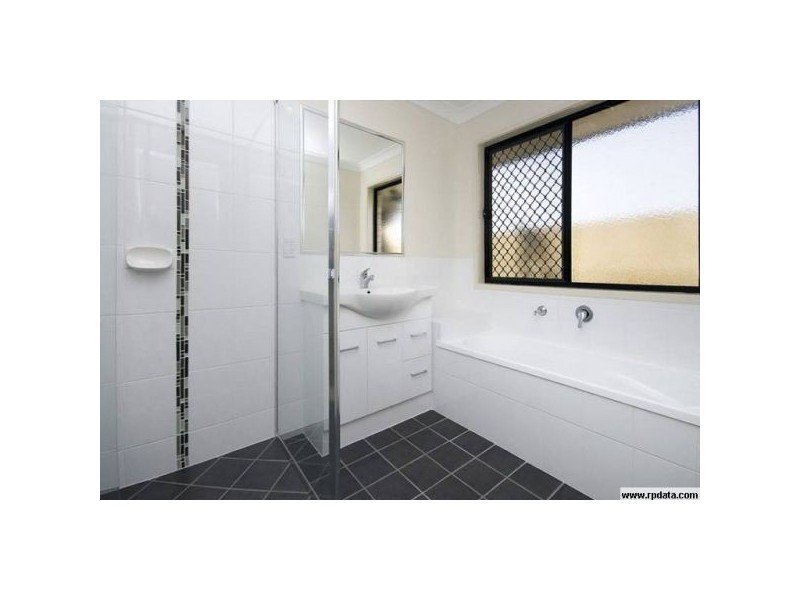 4 Daintree Place,, Springfield Lakes QLD 4300