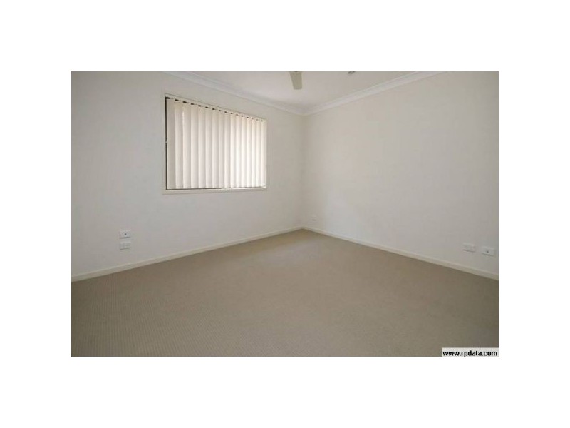 4 Daintree Place,, Springfield Lakes QLD 4300