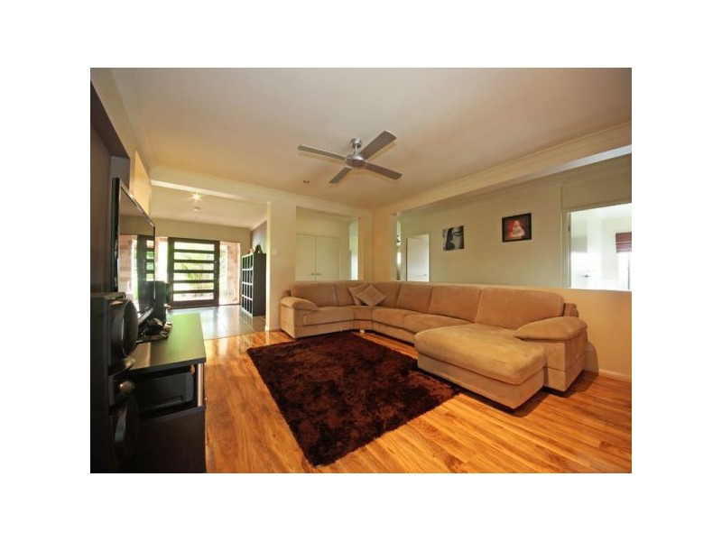 43 Three Ponds Place, Elimbah QLD 4516