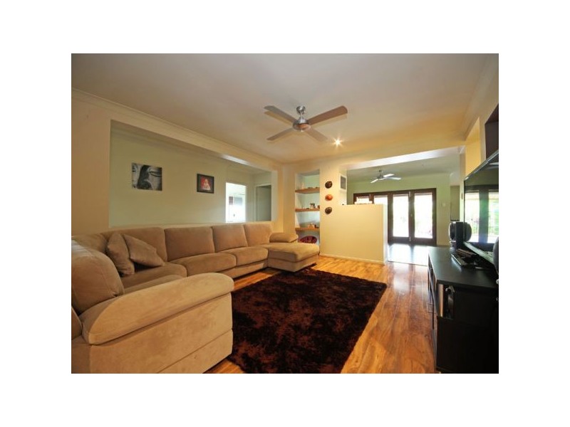 43 Three Ponds Place, Elimbah QLD 4516