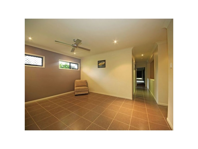 43 Three Ponds Place, Elimbah QLD 4516