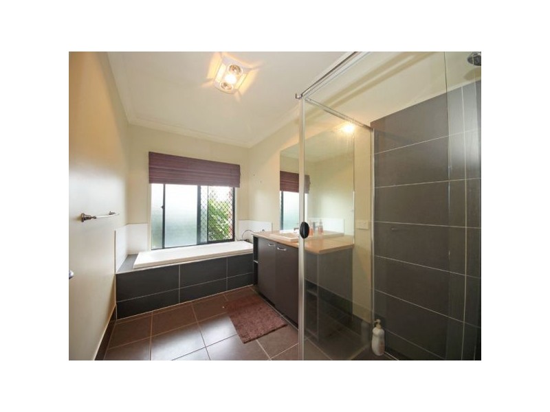 43 Three Ponds Place, Elimbah QLD 4516