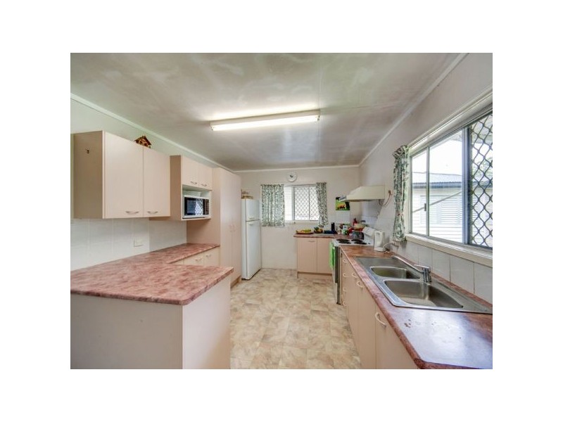 45 Landscape Street, Stafford Heights QLD 4053