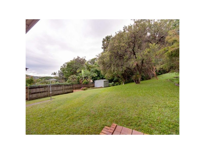 45 Landscape Street, Stafford Heights QLD 4053