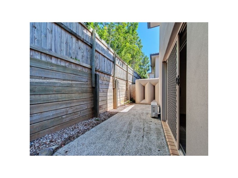 32/154 River Hills Road, Eagleby QLD 4207