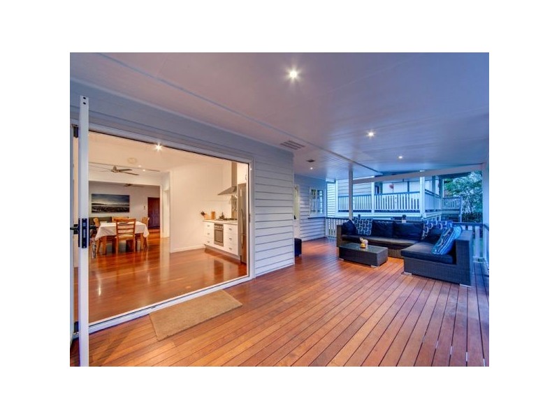 24 Farrington Street, Alderley QLD 4051