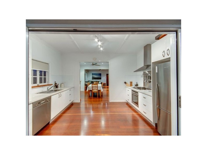 24 Farrington Street, Alderley QLD 4051