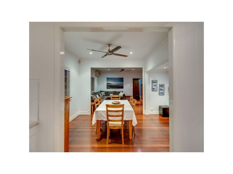 24 Farrington Street, Alderley QLD 4051