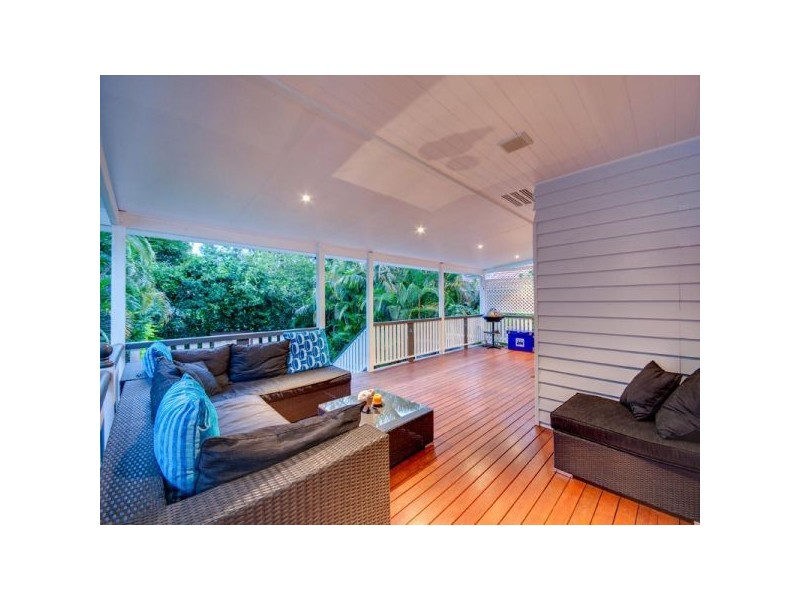 24 Farrington Street, Alderley QLD 4051