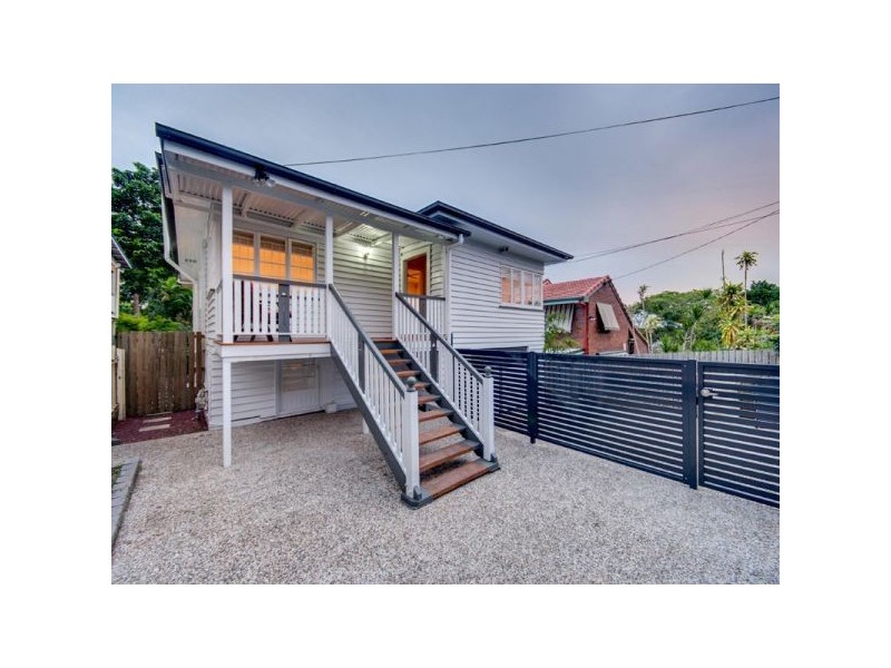 24 Farrington Street, Alderley QLD 4051