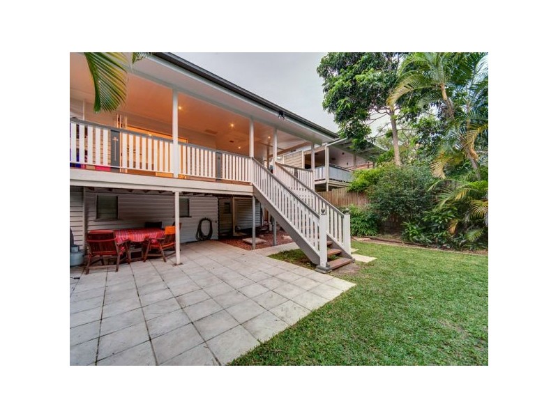 24 Farrington Street, Alderley QLD 4051