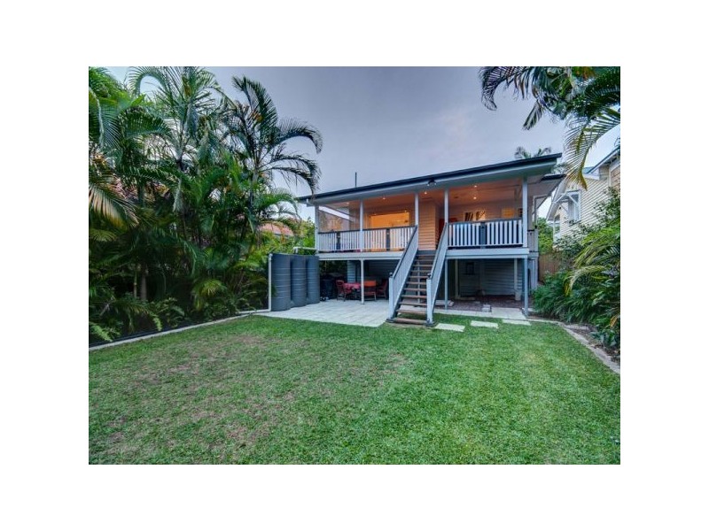24 Farrington Street, Alderley QLD 4051