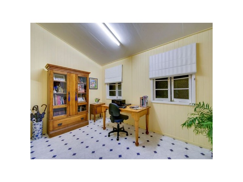 55 Barron Street, Gordon Park QLD 4031